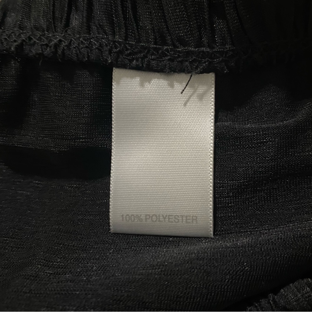 Avenue Black Pleated Midi Skirt, size 18/20 - Picture 5 of 7
